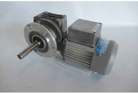 277 RPM 0,3 KW Asmaat 16 mm. Unused.